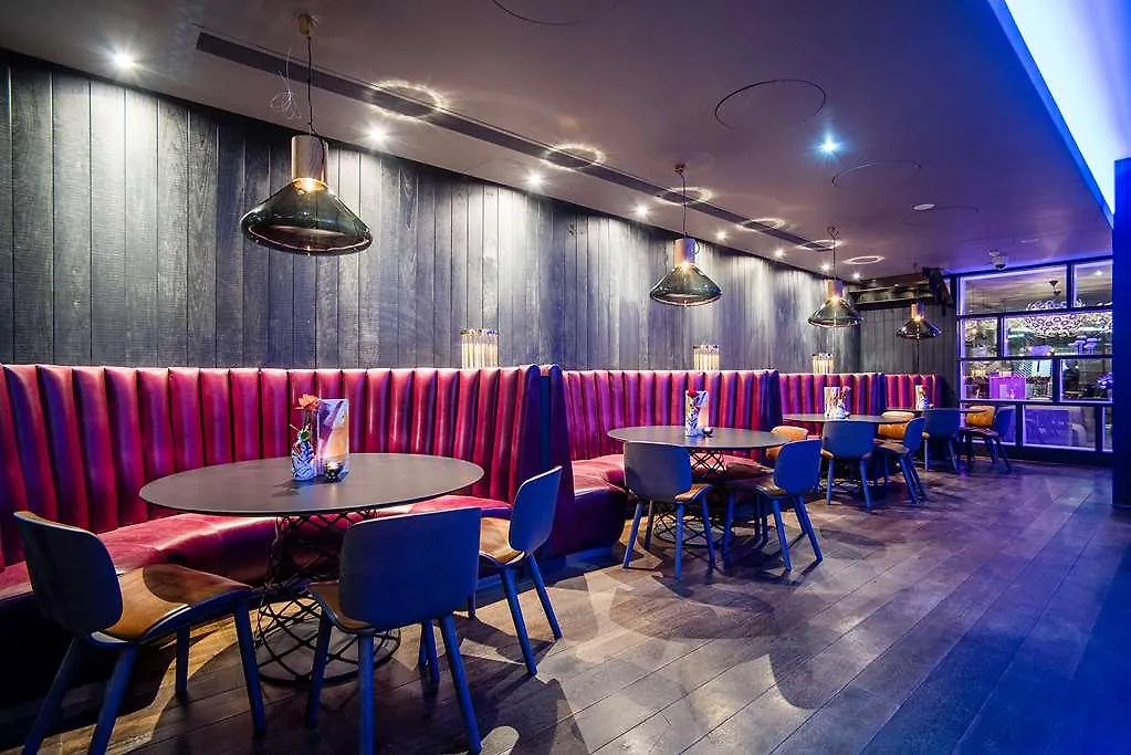 Radisson Collection Hotel, Royal Mile Edinburgh 5*,
