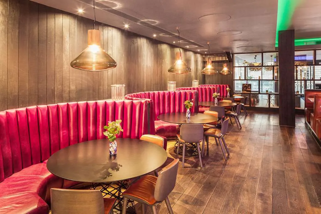 Radisson Collection Hotel, Royal Mile Edinburgh 5*,