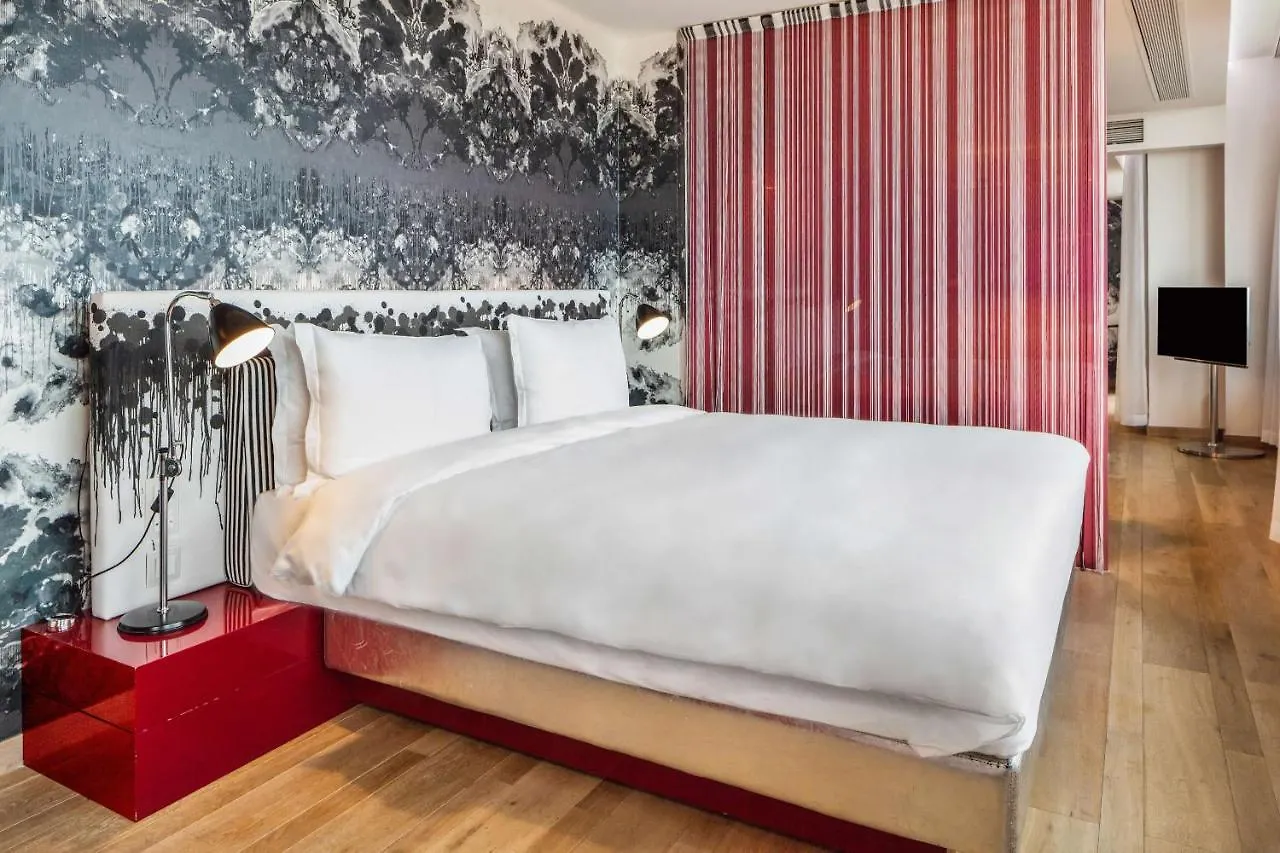 Radisson Collection Hotel, Royal Mile Edinburgh Hotel